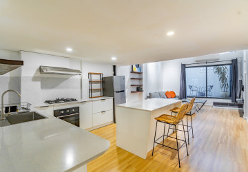 Renovated 2 Bedroom House For Rent - Tonle Bassac, Phnom Penh thumbnail