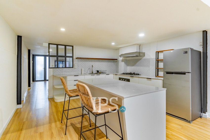 Renovated 2 Bedroom House For Rent - Tonle Bassac, Phnom Penh