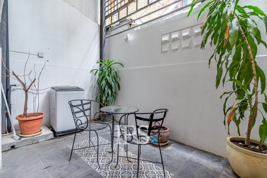 Renovated 2 Bedroom House For Rent - Tonle Bassac, Phnom Penh