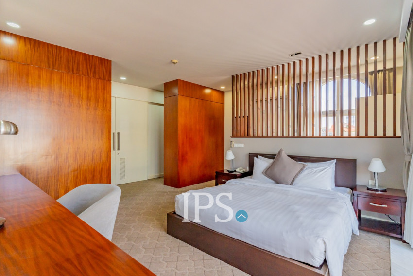 3 Bedroom Serviced Penthouse For Rent - Wat Phnom, Phnom Penh
