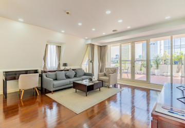 3 Bedroom Serviced Penthouse For Rent - Wat Phnom, Phnom Penh thumbnail