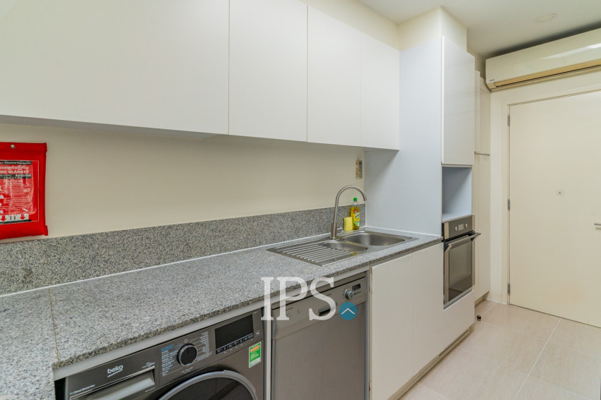 3 Bedroom Serviced Penthouse For Rent - Wat Phnom, Phnom Penh