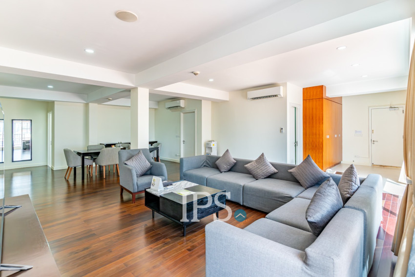 3 Bedroom Serviced Penthouse For Rent - Wat Phnom, Phnom Penh