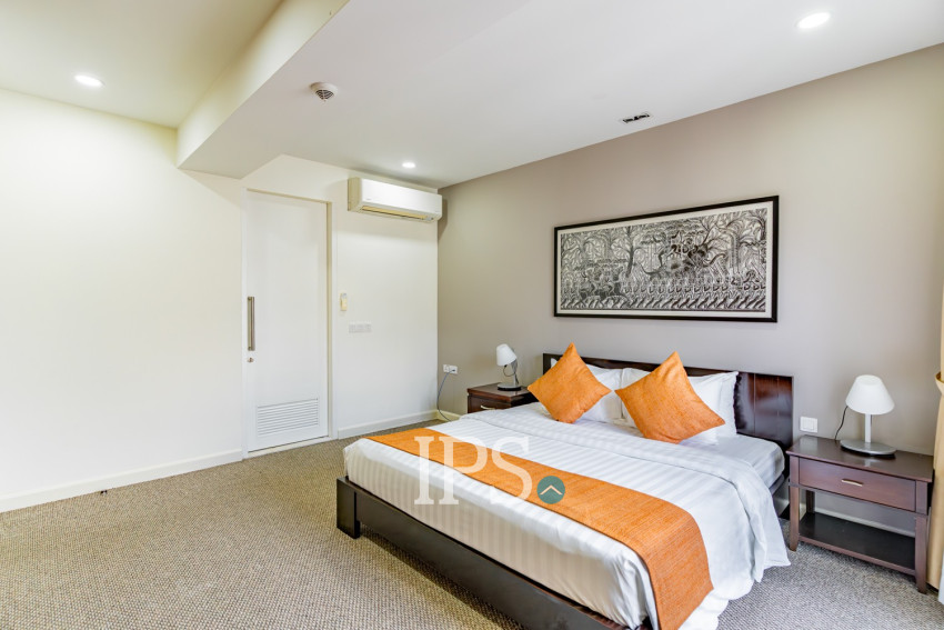 3 Bedroom Serviced Penthouse For Rent - Wat Phnom, Phnom Penh