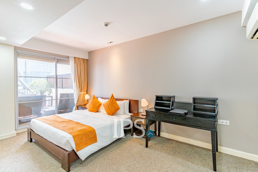 3 Bedroom Serviced Penthouse For Rent - Wat Phnom, Phnom Penh