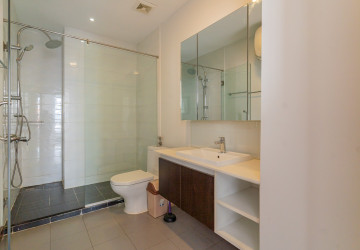 Duplex 2 Bedroom Serviced Apartment For Rent - Tonle Bassac, Phnom Penh thumbnail