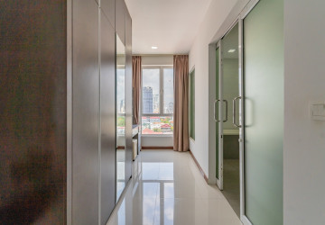 Duplex 2 Bedroom Serviced Apartment For Rent - Tonle Bassac, Phnom Penh thumbnail