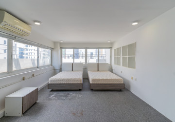 Duplex 2 Bedroom Serviced Apartment For Rent - Tonle Bassac, Phnom Penh thumbnail