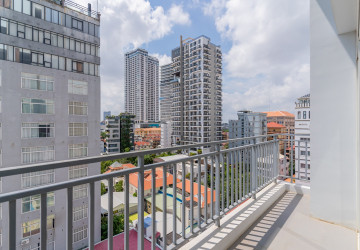 Duplex 2 Bedroom Serviced Apartment For Rent - Tonle Bassac, Phnom Penh thumbnail