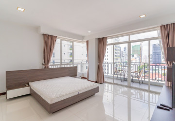 Duplex 2 Bedroom Serviced Apartment For Rent - Tonle Bassac, Phnom Penh thumbnail