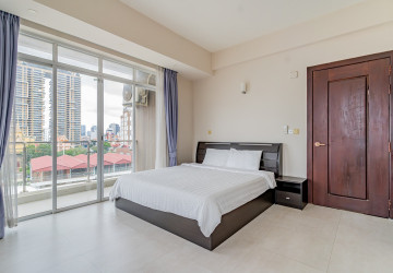 2 Bedroom Serviced Apartment For Rent - Toul Svay Prey, Phnom Penh thumbnail
