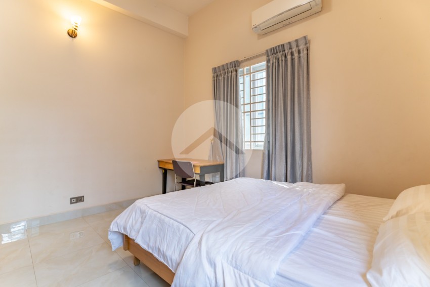 2 Bedroom Apartment For Rent - Beoung Raing, Phnom Penh