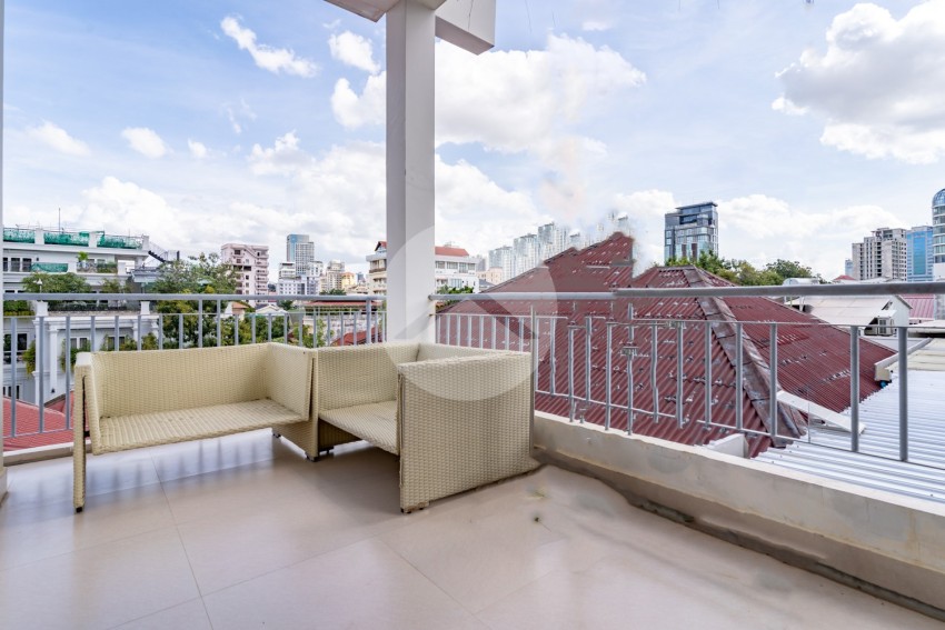2 Bedroom Apartment For Rent - Beoung Raing, Phnom Penh
