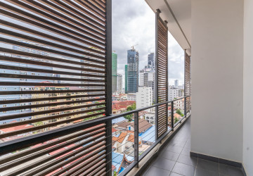 1 Bedroom Serviced Apartment For Rent - BKK1 - Phnom Penh thumbnail