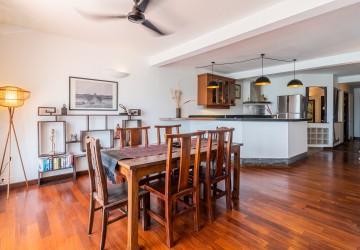 Renovated 3 Bedroom Apartment For Rent - Riverside, Phnom Penh thumbnail