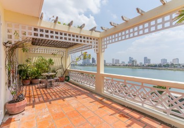 Renovated 3 Bedroom Apartment For Rent - Riverside, Phnom Penh thumbnail