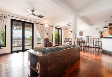 Renovated 3 Bedroom Apartment For Rent - Phsar Kandal 1, Phnom Penh - Image 3
