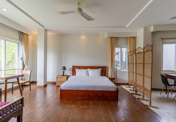 60 Sqm Studio Renovated Apartment For Rent - BKK1, Phnom Penh thumbnail