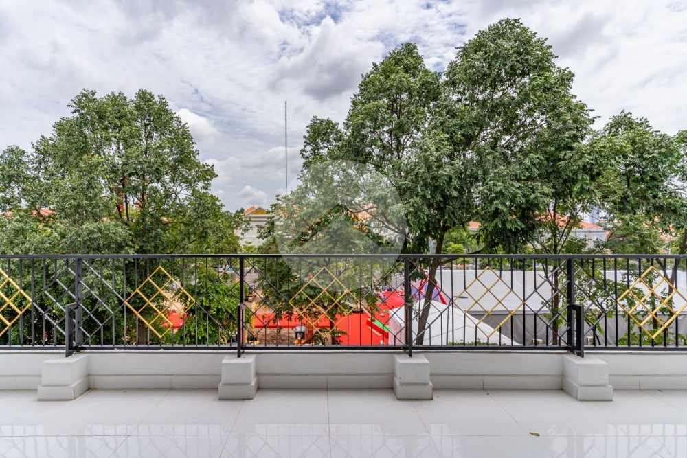 Renovated 3 Bedroom Apartment For Rent - Wat Phnom, Phnom Penh - Image 21