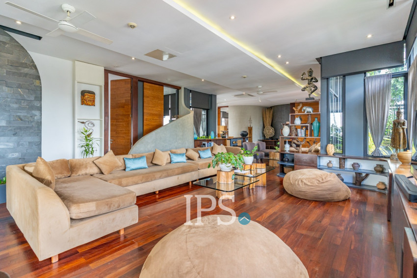 Duplex 4 Bedroom Penthouse For Rent - Tonle Bassac, Phnom Penh