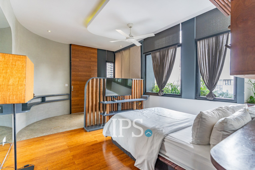 Duplex 4 Bedroom Penthouse For Rent - Tonle Bassac, Phnom Penh