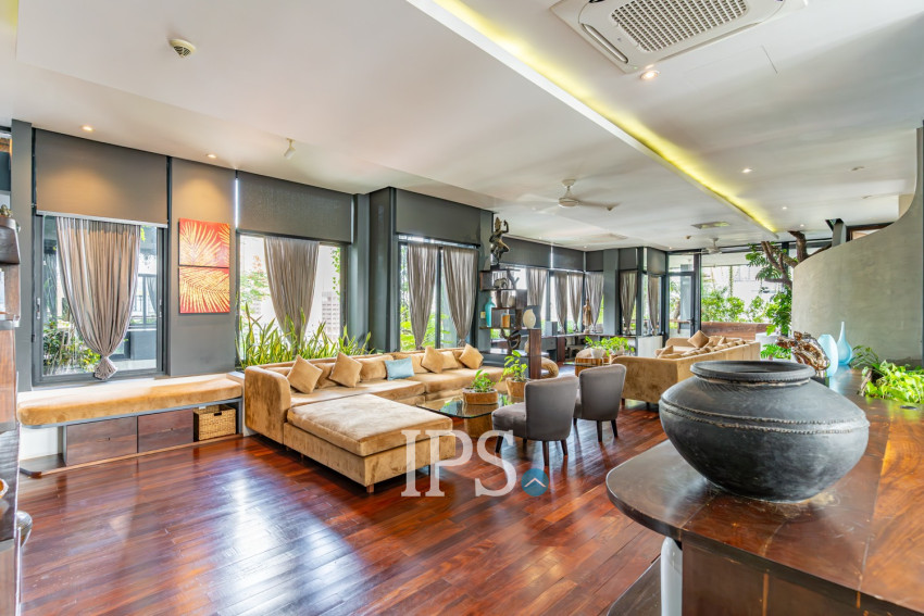 Duplex 4 Bedroom Penthouse For Rent - Tonle Bassac, Phnom Penh