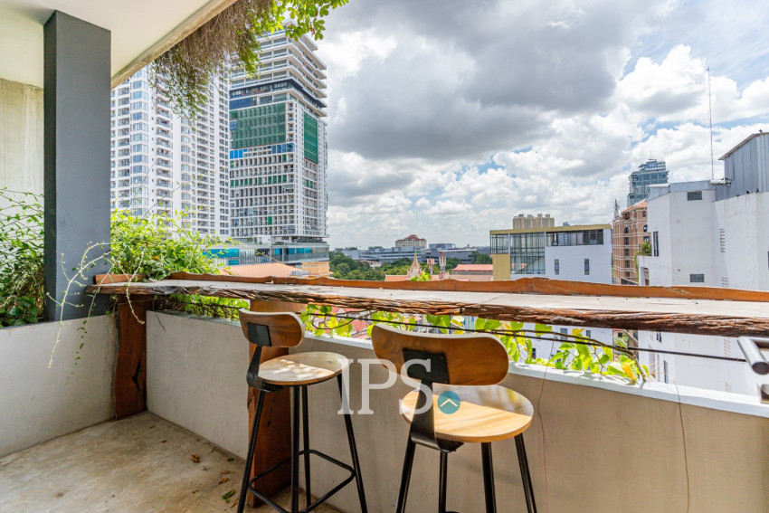 Duplex 4 Bedroom Penthouse For Rent - Tonle Bassac, Phnom Penh