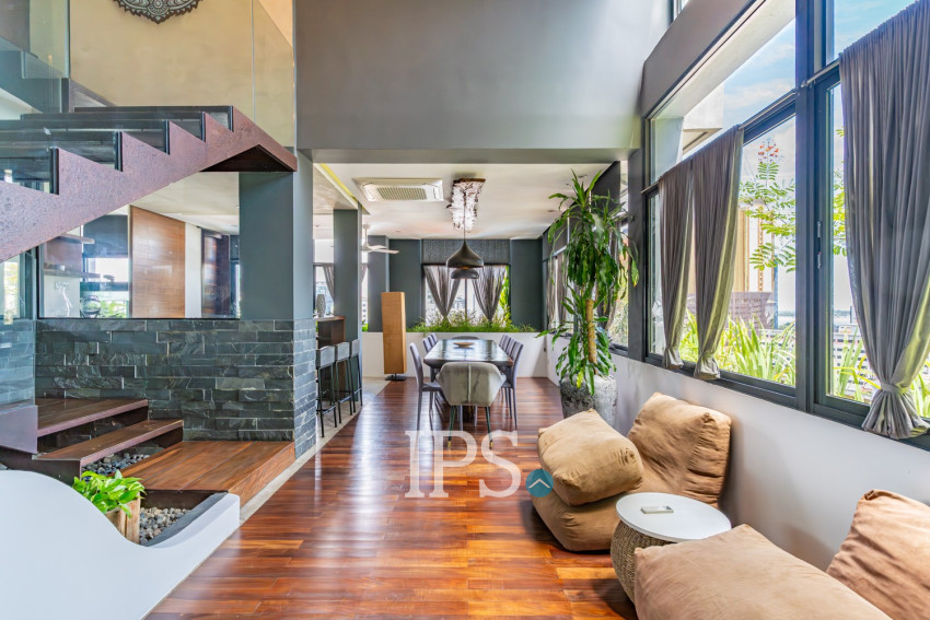 Duplex 4 Bedroom Penthouse For Rent - Tonle Bassac, Phnom Penh