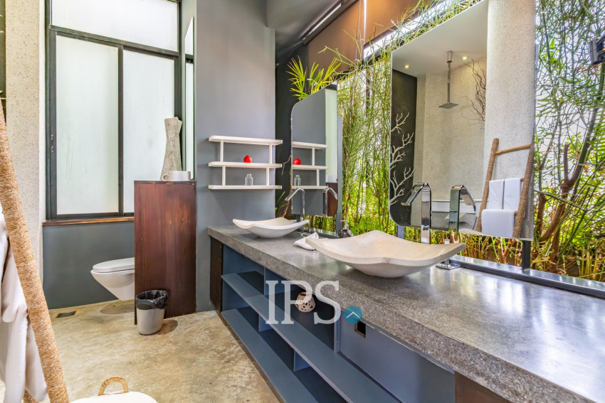 Duplex 4 Bedroom Penthouse For Rent - Tonle Bassac, Phnom Penh