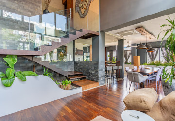 Duplex 4 Bedroom Penthouse For Rent - Tonle Bassac, Phnom Penh thumbnail
