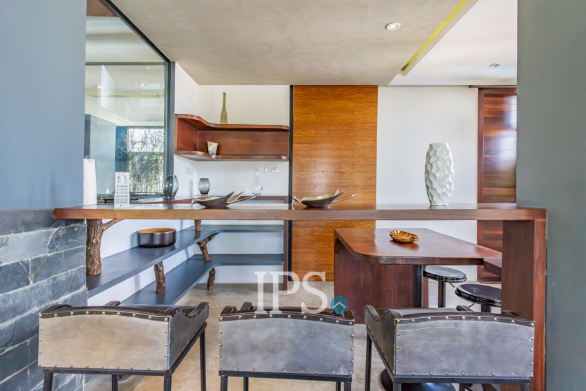 Duplex 4 Bedroom Penthouse For Rent - Tonle Bassac, Phnom Penh