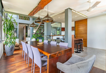 Duplex 4 Bedroom Penthouse For Rent - Tonle Bassac, Phnom Penh thumbnail