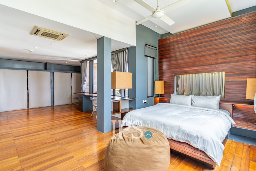 Duplex 4 Bedroom Penthouse For Rent - Tonle Bassac, Phnom Penh