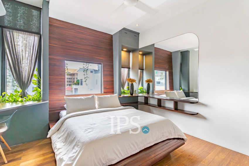 Duplex 4 Bedroom Penthouse For Rent - Tonle Bassac, Phnom Penh