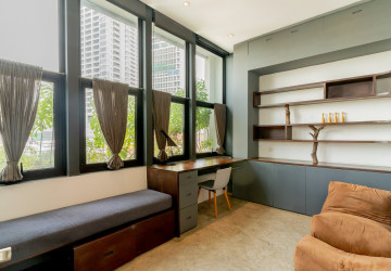 2 Bedroom Serviced Apartment For Rent - Tonle Bassac, Phnom Penh thumbnail