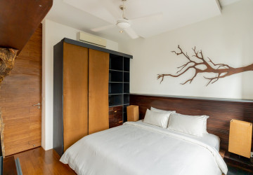 2 Bedroom Serviced Apartment For Rent - Tonle Bassac, Phnom Penh thumbnail