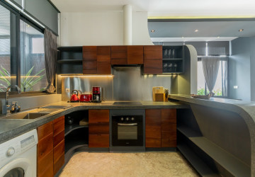 2 Bedroom Serviced Apartment For Rent - Tonle Bassac, Phnom Penh thumbnail