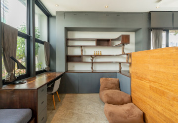 2 Bedroom Serviced Apartment For Rent - Tonle Bassac, Phnom Penh thumbnail