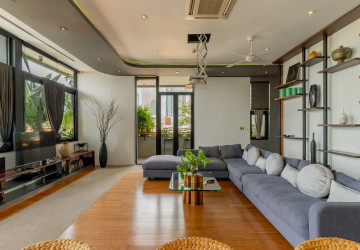 2 Bedroom Serviced Apartment For Rent - Tonle Bassac, Phnom Penh thumbnail