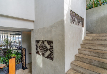 1 Bedroom Serviced Apartment For Rent - Tonle Bassac, Phnom Penh thumbnail