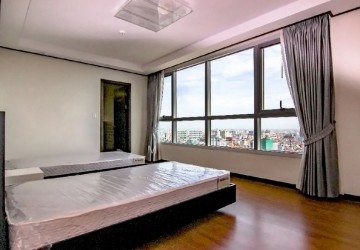 4 Bedroom Condo for Rent - De Castle Royal, BKK1, Phnom Penh thumbnail