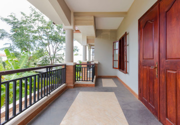 3 Bedroom Villa For Rent - Sala Kamreuk, Siem Reap thumbnail