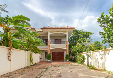 3 Bedroom Villa For Rent - Sala Kamreuk, Siem Reap thumbnail