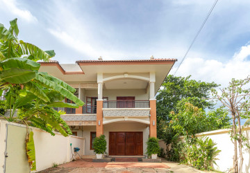 3 Bedroom Villa For Rent - Sala Kamreuk, Siem Reap thumbnail