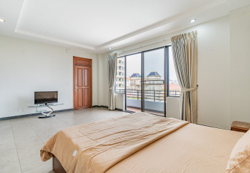 1 Bedroom Serviced Apartment For Rent - Phsar Doeum Thkov, Phnom Penh thumbnail