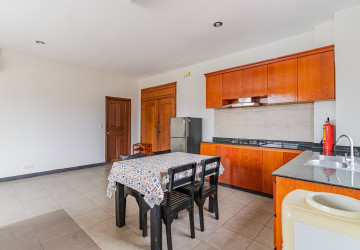 1 Bedroom Serviced Apartment For Rent - Phsar Doeum Thkov, Phnom Penh thumbnail