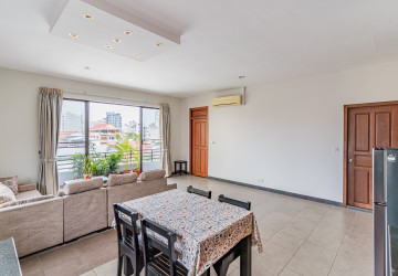 1 Bedroom Serviced Apartment For Rent - Phsar Doeum Thkov, Phnom Penh thumbnail