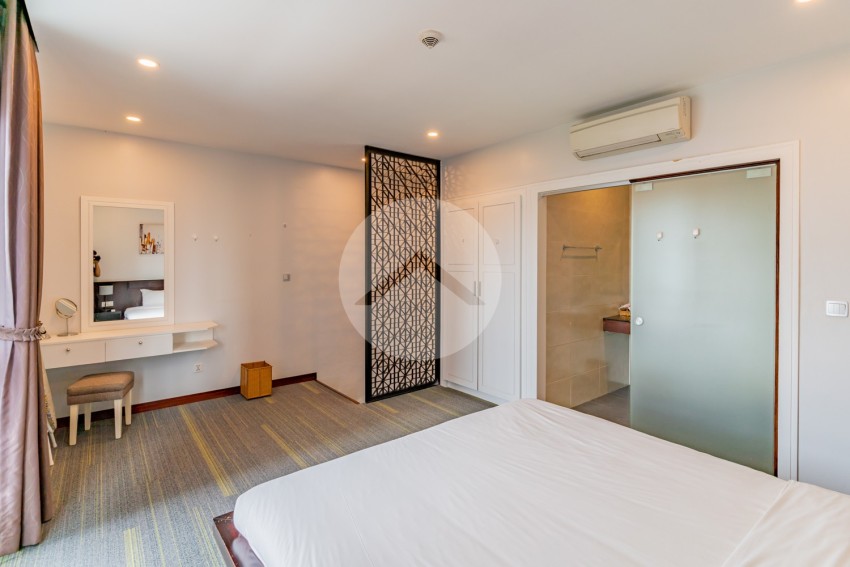 1 Bedroom Loft Serviced Apartment  For Rent - BKK1, Phnom Penh