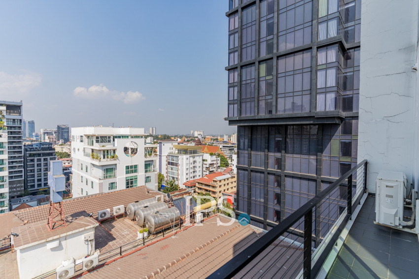 Duplex 4 Bedroom Serviced Penthouse For Rent - BKK1, Phnom Penh