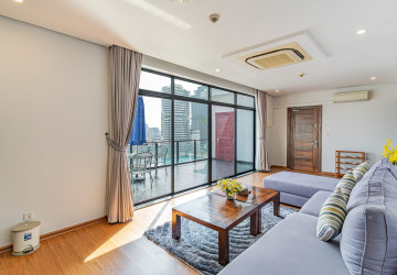 Duplex 4 Bedroom Serviced Penthouse For Rent - BKK1, Phnom Penh thumbnail